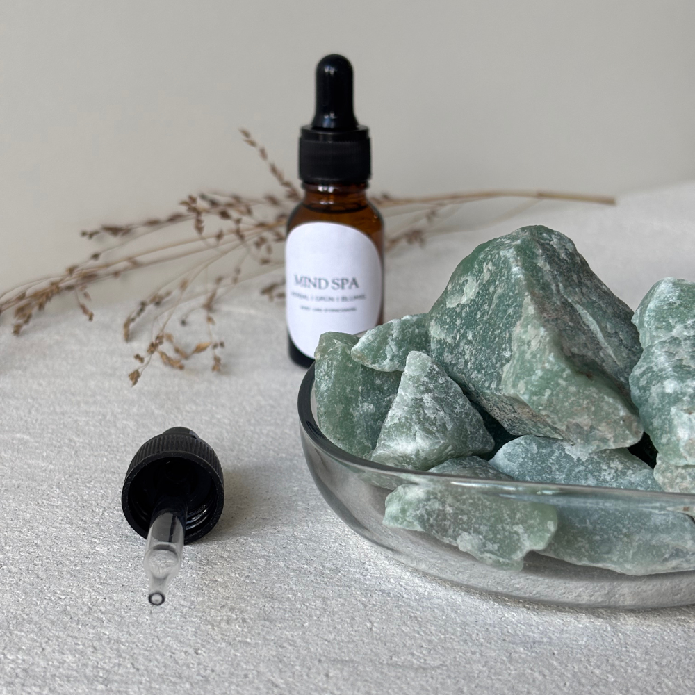 Kristall Diffuser mit grünem Aventurin und Pipettenfläschchen – energetische Raumbeduftung für Harmonie und Balance