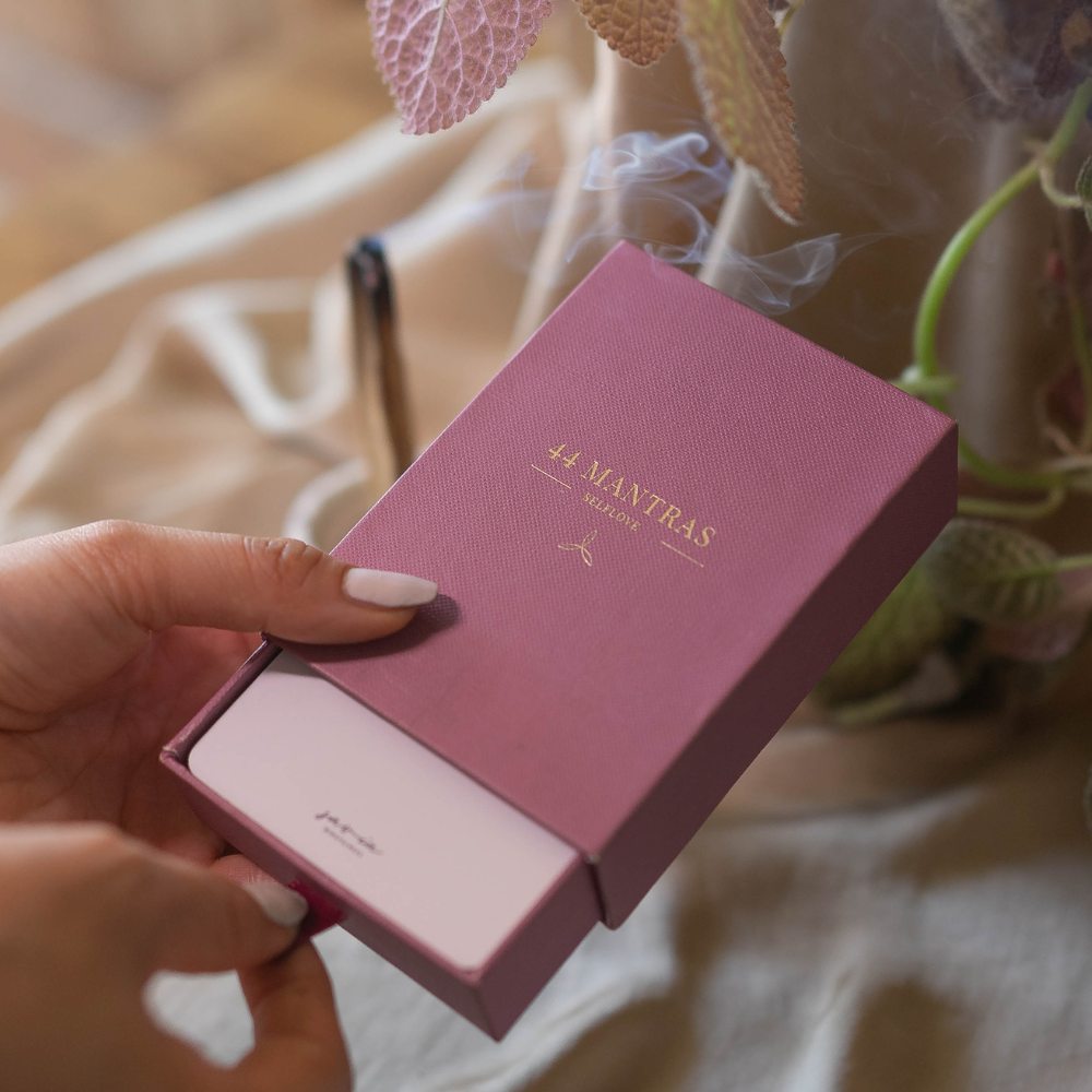 44 MANTRAS - Selflove VORVERKAUF